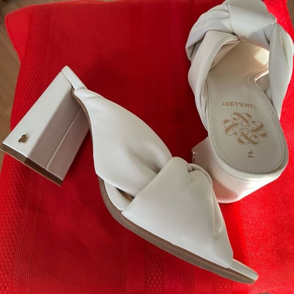 Sam & Libby off white shoes with thick heel new without tags, comfortable, - Picture 2 of 10